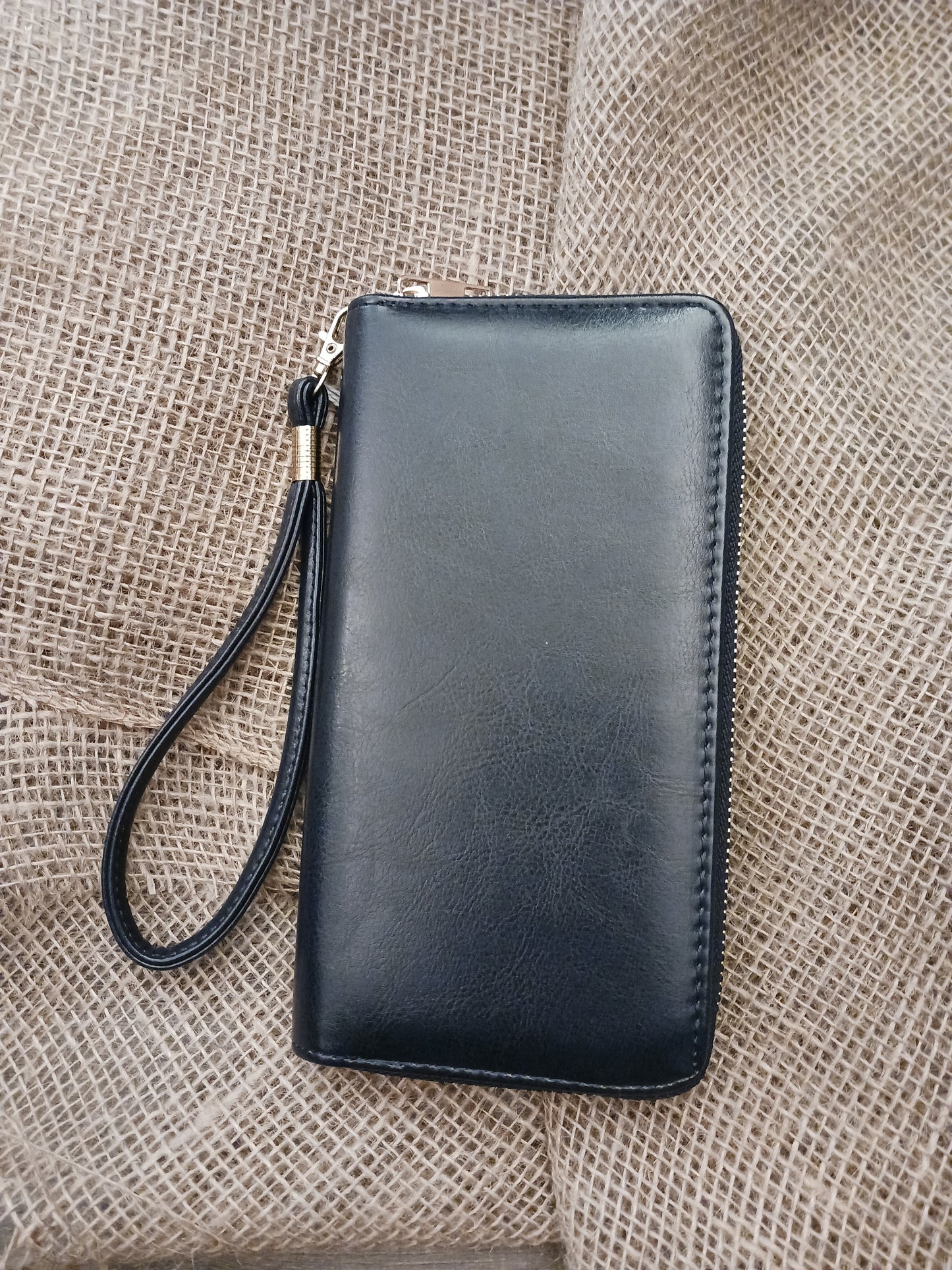 Basic Wristlet