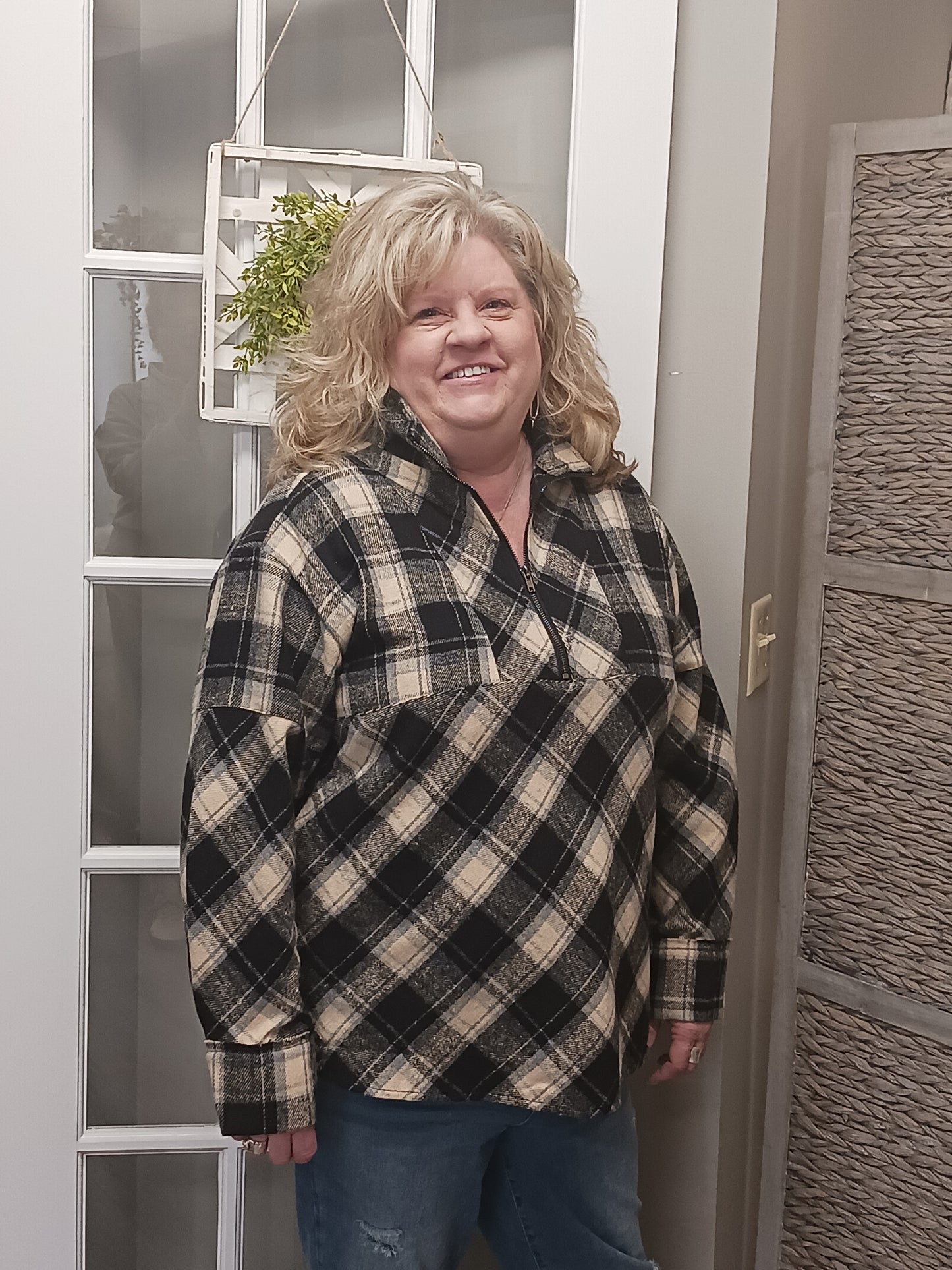 Mya Plaid Pullover Top