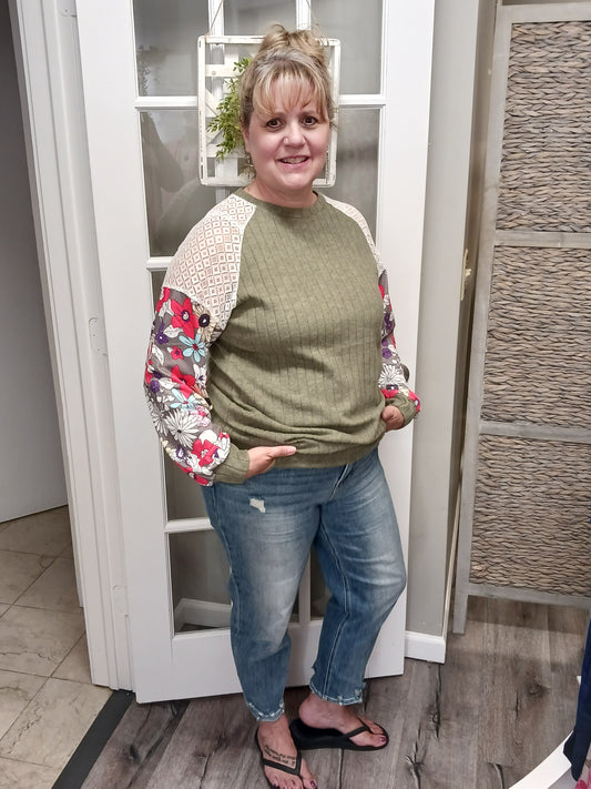 Belle Green Floral Top
